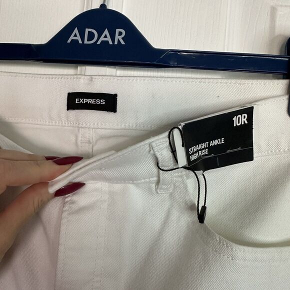 New EXPRESS Straight Ankle White Mid Rise White Jeans Size 10 R - Picture 5 of 13